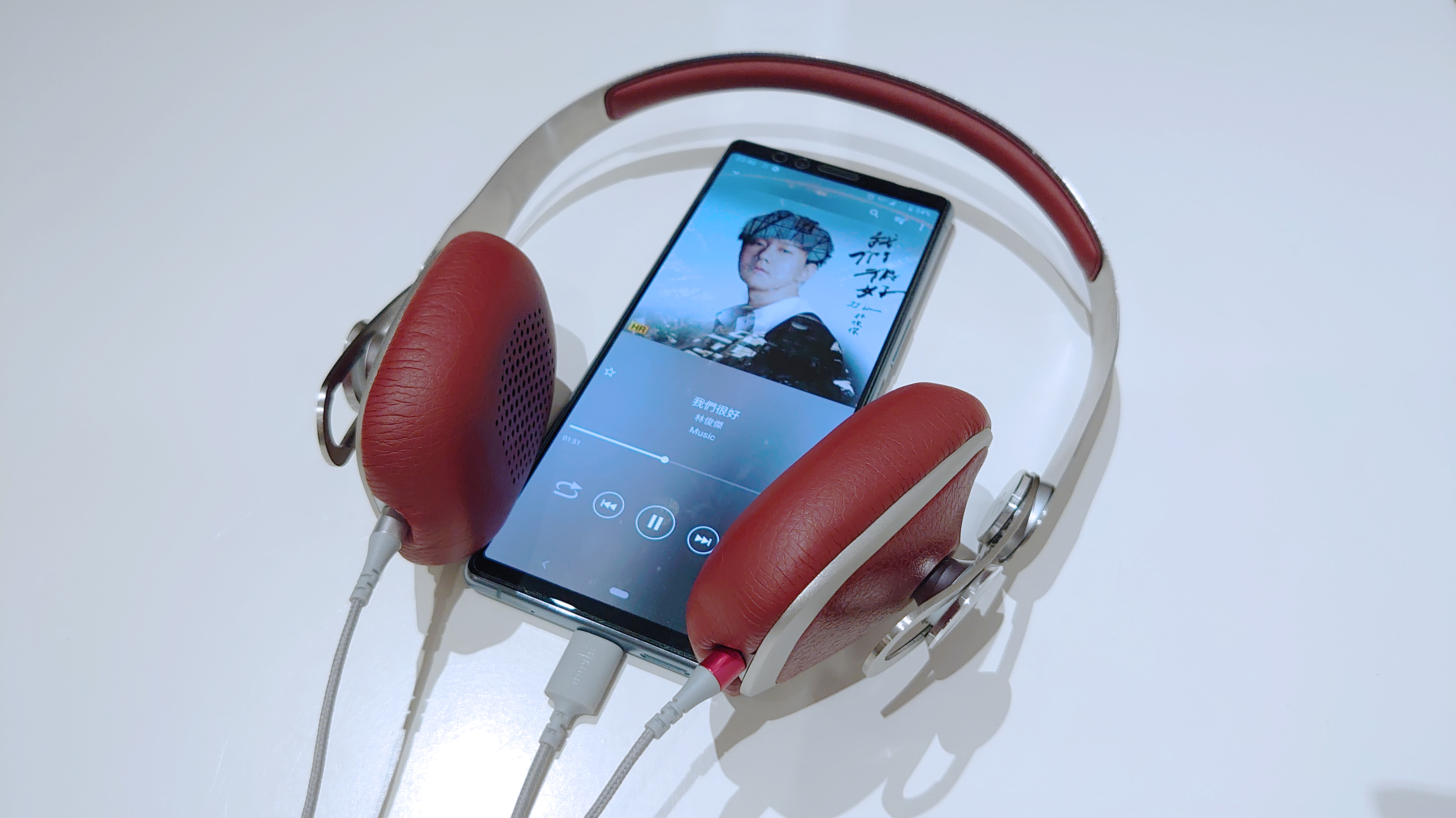 「開箱分享」試試看Moshi USB-C耳機 Mythro C / Avanti C 給你的無損清晰音樂的聆聽感受